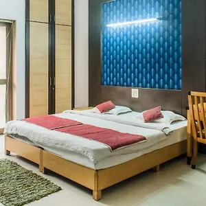 Elevate Residency 3* Gurgaon